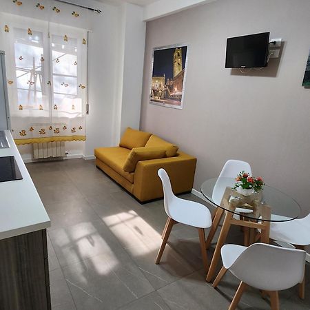 Hb Appartamenti In Centro Бергамо Экстерьер фото